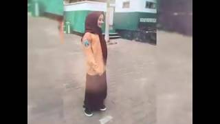 Download lagu Bisane mung nyawang~story Wa mp3