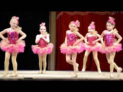 "Cruisin' for a Bruisin'" Tap Routine - Davis Theater