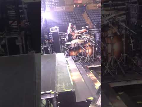 Devon P in soundcheck w/Guy