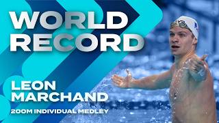 Download lagu Leon Marchand smashes the 200m IM World Record | Singapore 2025 | 200m Individual Medley Semi-Final mp3