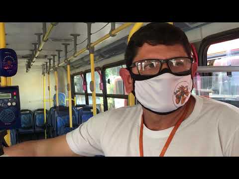 Cobrador de ônibus acha e entrega carteira com 452,00 reais