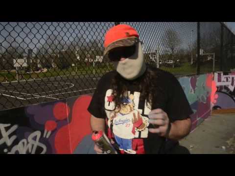 download lagu mp3 mp4 Lego Fat Cap, download lagu Lego Fat Cap gratis, unduh video klip Lego Fat Cap