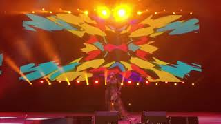 Aygün Kazımova - Arama Beni (Heydər Əliyev Mərkəzinin Parkı)