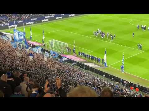 Asoziale Schalker: Nordkurve feiert 1:0 des S04 gegen Mainz 05