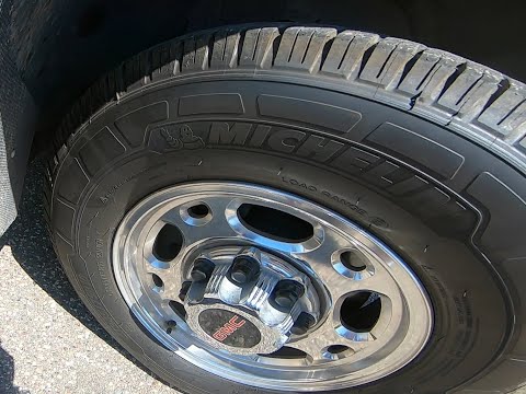 Michelin Agilis CrossClimate Tire Review #Michelin #goodyear #2500HD
