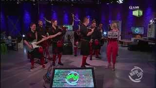 Red Hot Chilli Pipers performen "Scotland the brave/We will rock you" on NRW Live