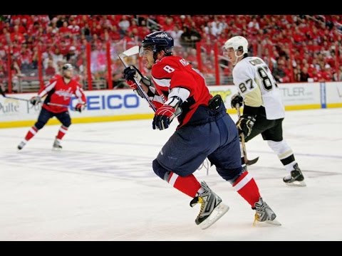 Ovechkin hammers Malkin