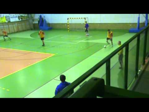 Turniej o Puchar Burmistrza '13: Huragan Łomnica - Wicher Strzyżewo 1:2