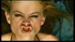 Paulina Rubio--Y Yo Sigo Aqui (Con Lyrics)