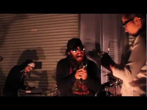 Fight on the Freeway - Strawman