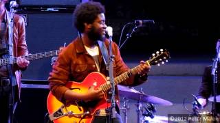 Michael Kiwanuka - May This Be Love (Jimi Hendrix Cover) and I&#39;m Getting Ready (Live)