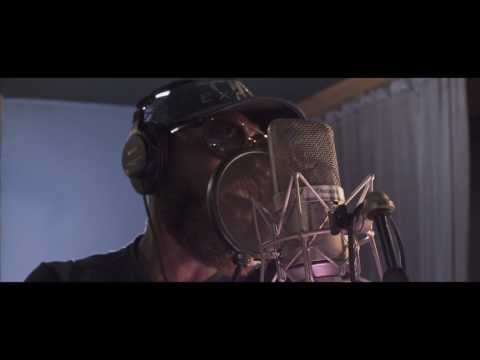 Tino Excezik -  Son mari  ( Clip officiel )