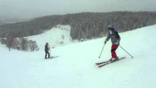 preview picture of video 'CLIP0135 - Skiing Niseko Hirafu Japan - 28 Jan 2014'