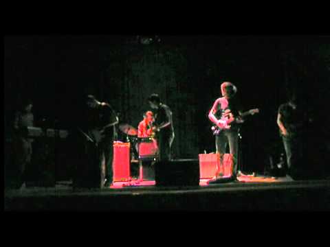 our dark horse - everything beautiful is far away (live)