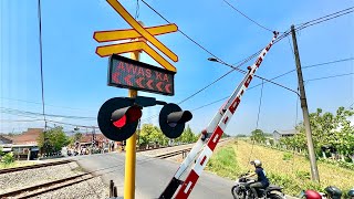 Download lagu TERBARU!, Perlintasan Kereta Api Blooto Kota Mojokerto, Jawa Timur mp3