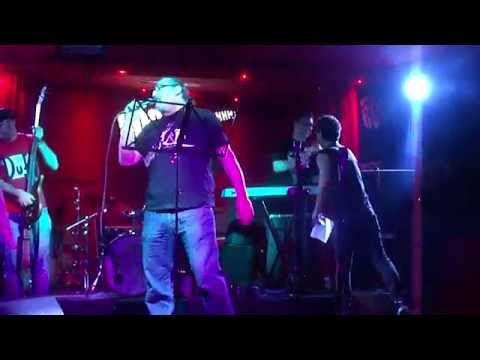 Las Palabras De Amor (Queen) By Momo