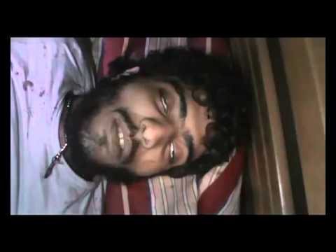 وداع عدي محمد حسن قبل دفنه في مدينة درعا في محافظة درعا