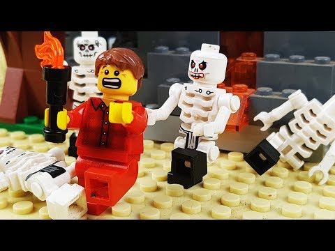 LEGO Halloween STOP MOTION | SKELETON Haunted Attack | LEGO City