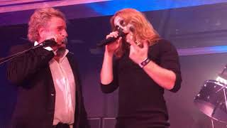 Maroon 5 Halloween 2017 as AC/DC w Sammy Hagar