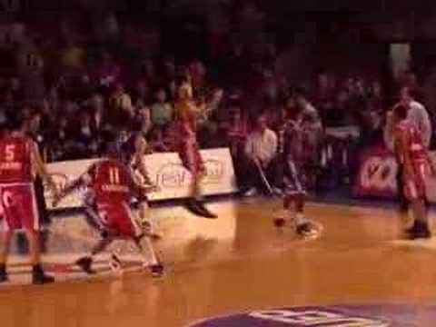 23 10-11-07 Pepinster-BCO - Jerry Green met een mooi puntje.