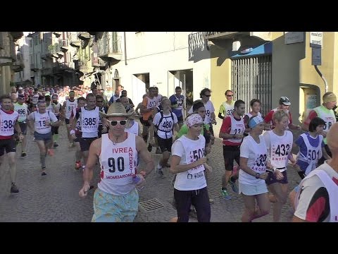 Corsa in montagna Ivrea - Mombarone 2015 - partenza