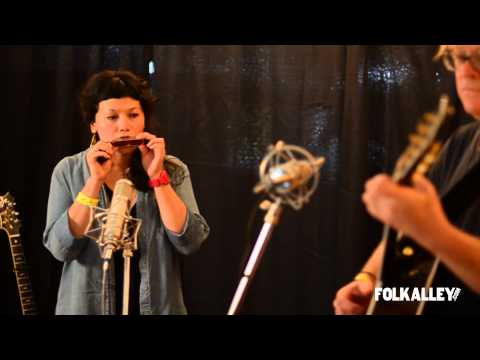 Folk Alley Sessions: Winterpills - "Feather Blue"