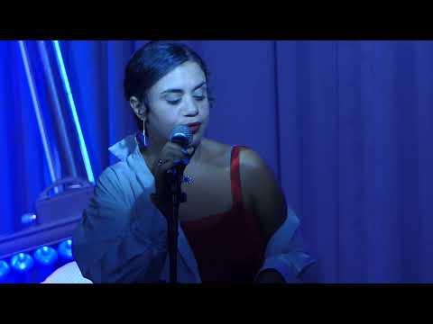 אלה דניאל ו ה - Mandatory Swing Band ב - Honeysuckle Rose פסטיבל  Summertime TLV JazzFest