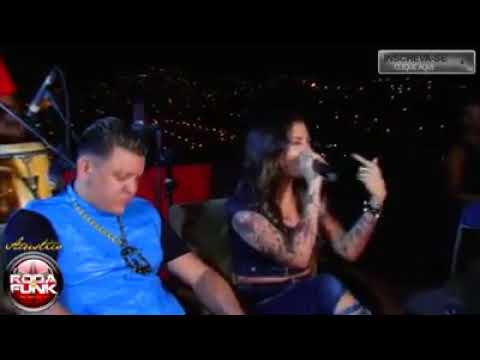 Mulher rima pra caraio....