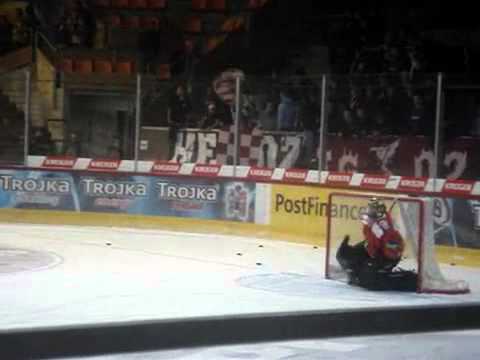 Einschiessen SCL Tigers.mp4