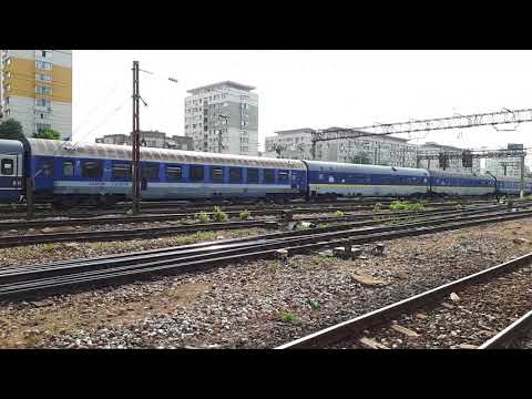 IR 12583 pleaca din Bucuresti Nord catre Constanta cu 14 vagoane