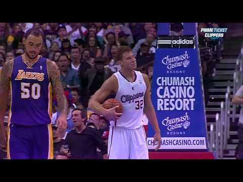Blake Griffin LEFT-HAND DUNK ON Robert Sacre