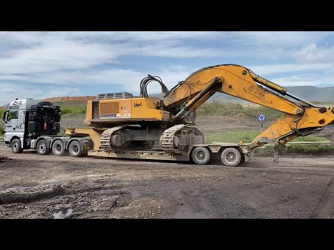Transporting The Liebherr 974 Excavator By Side - Fasoulas Heavy Transports