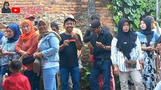 Download lagu Ricky ~ Bukan Yang Kupinta  || Familys Group HalBil mp3