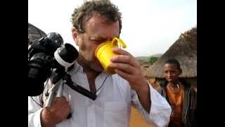 preview picture of video 'Cameroun - Un bon verre de lait !'