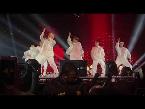방탄소년단 BTS MIC DROP FANCAM Love Yourself Tour Oakland Concert 180912