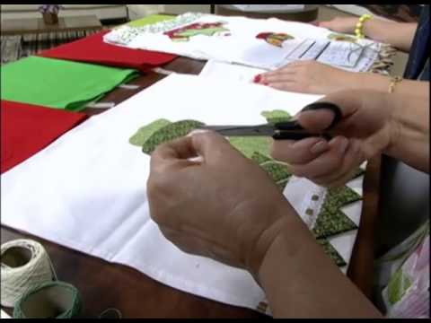 MULHER.COM 24/10/2012 MARIA HELENA GOBBI - PANO DE COPA PARA NATAL 02