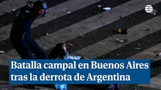 Batalla campal en el Obelisco de Buenos Aires tras la derrota de Argentina en el Mundial 2026