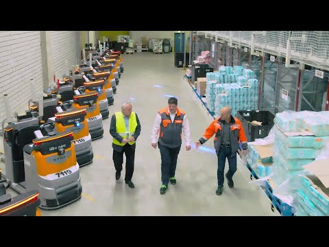 Migros Verteilbetrieb AG prepares for the future with autonomous OPX iGo neo  from STILL
