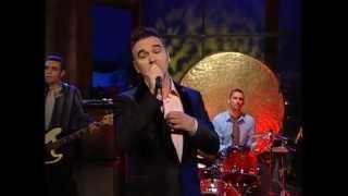 Morrissey - Let Me Kiss You (Live 8-24-04)