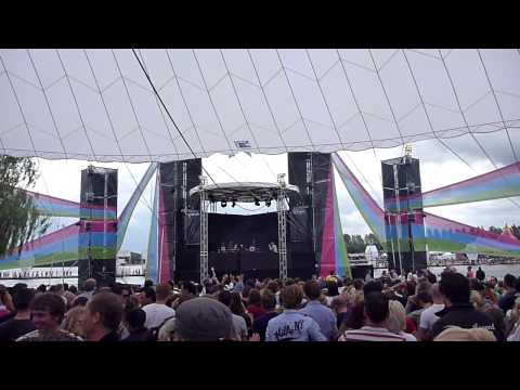 Steve Aoki Extrema Outdoor 2009 Warp Standing on stage.