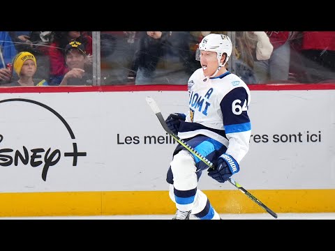 Suomeksi: Granlund ratkaisee jatkoajalla! 🇫🇮 🔥 In Finnish: Granlund wins it in OT!