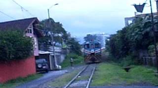 preview picture of video 'Tren urbano rumbo hacia San Pedro'