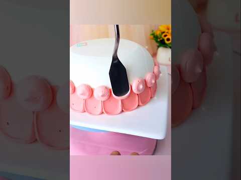 Simple cake design 🔥easy decoration  #shortsfeed #trending #cake #shorts #decoration #reels#yt #song