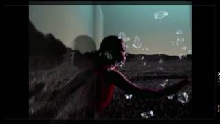 「SOMETHING &#39;BOUT THE KISS」TV-CM / 安室奈美恵 （Namie Amuro）