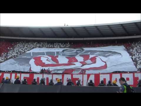 148. derbi; Koreografija, dimovi