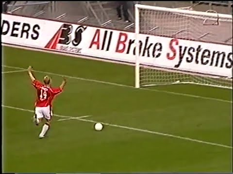 2000 20 aug  FC Utrecht - Heerenveen 2-0