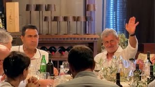 Vannacci e Alemanno siglano a cena il patto del maialino: brindisi, codice etico medioevale e a c...