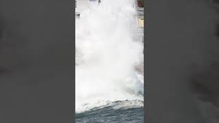 High Tide and Waves Cause EXPLOSION on Rocks #shorts