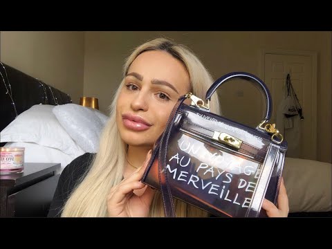 WHAT’S IN MY BAG / CELEB THREADS KIKI BLACK UN VOYAGE GRAFFITI BAG REVIEW