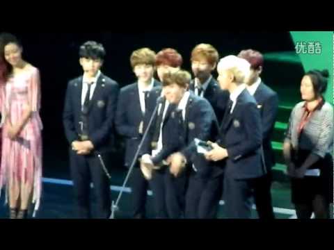 Discurso en los YinYueTai V Chart Awards
